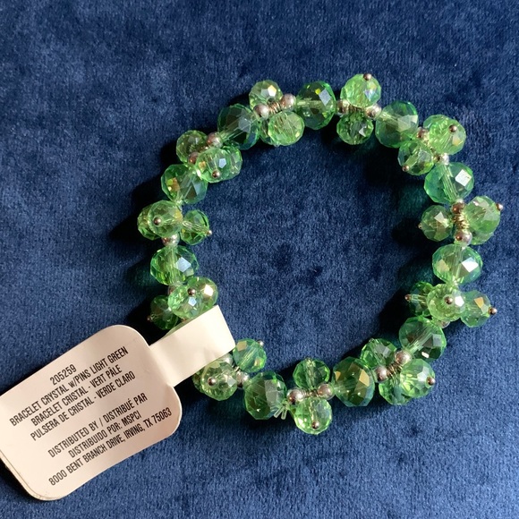 Light green crystal bracelet 💚 - Picture 4 of 4